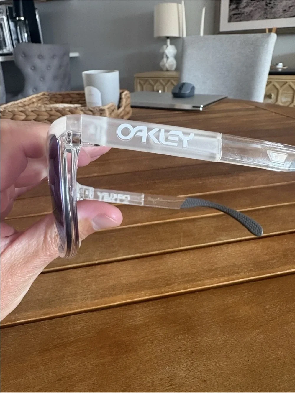 Oakley Frogskin Range Sapphire Prizm